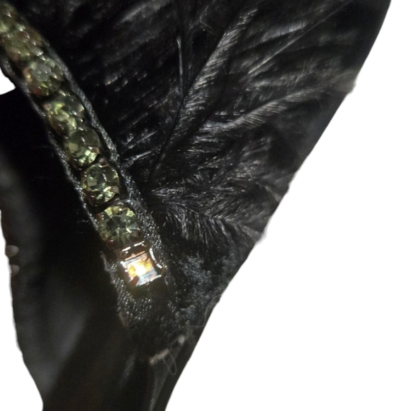 White House Black Market Black Feather Mules sz8 - Picture 5 of 5